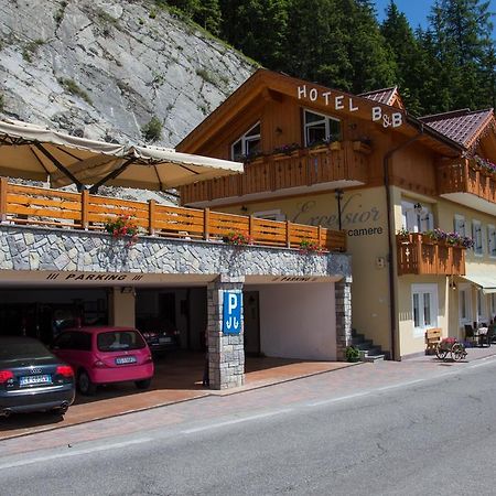 Hotel Garni Excelsior Livinallongo Del Col Di Lana Exteriör bild